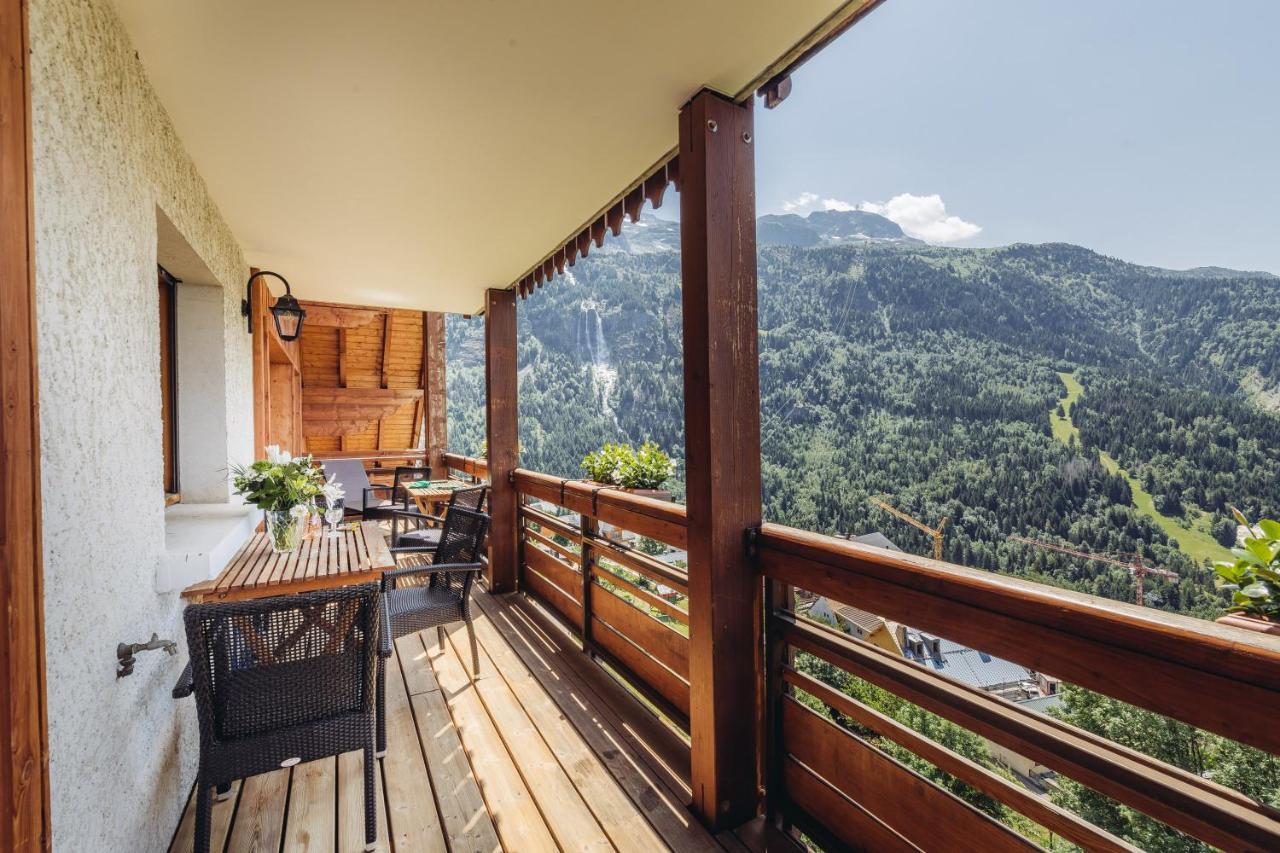 Chalet La Perle De L'Oisans - Appartements D'Exception Vaujany Eksteriør bilde